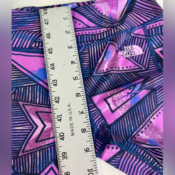 THE North Face MOTUS CAPRI III Legging purple flash dry SZ Small - EUC - Picture 13 of 16